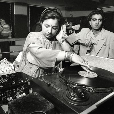 Photo of DJ at Daytimer circa 1989