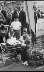 Photo of Bengali family demonstrating for Bangladesh's independence