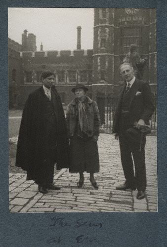 Photo of three people, including Basiswar ("Boshi") Sen