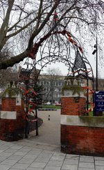 Photo of the entrance to Altab Ali Park