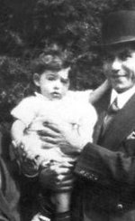 Photo of Isabella, Buck and Elizabeth Ruxton