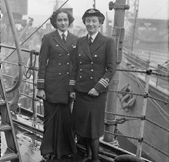 Photograph of Kalyani Sen and Margaret L Cooper