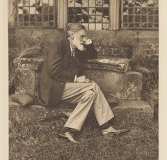 Photo of Robert Bridges