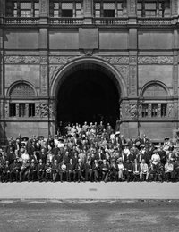 Group photo of delegates at 1911 Universal Races Congress