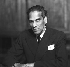 Photo of Vengalil Krishnan Krishna Menon