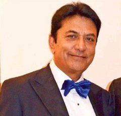 Vijay Patel Headshot