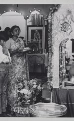 Photograph of people praying at Hindu Temple